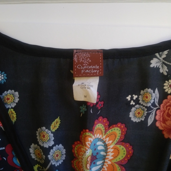 Chocolate Factory M Floral Top Blouse Sleeveless - Picture 7 of 7